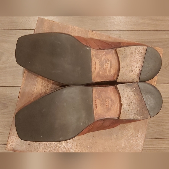 Yves Saint Laurent wingtip brogues - Picture 7 of 15